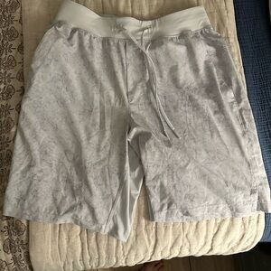 Men's lululemon Athletic White and Gray Shorts